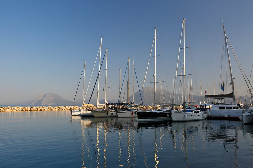  port de Patras Grèce continentale