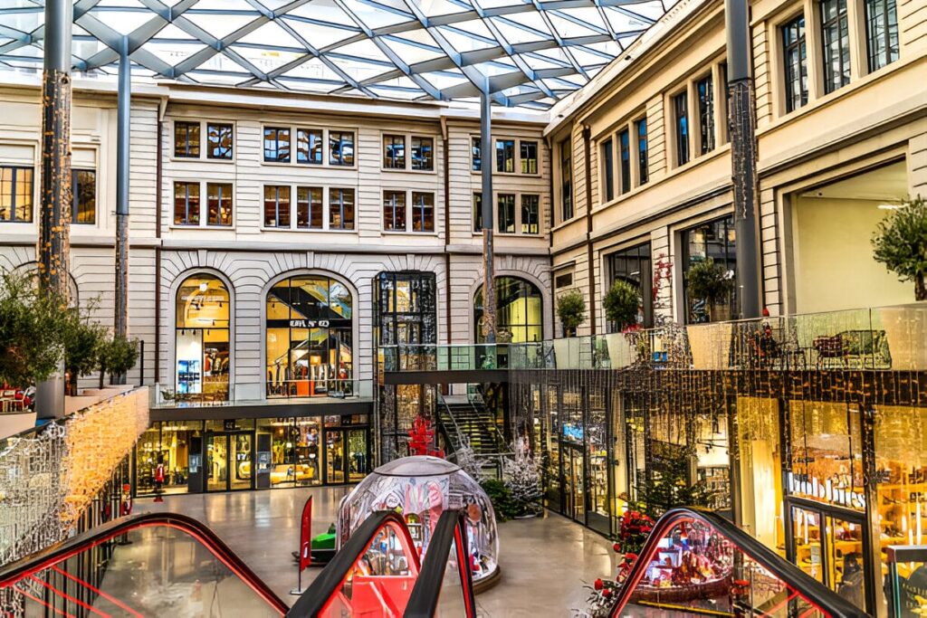 SHOPPING LYON CONFLUENCE